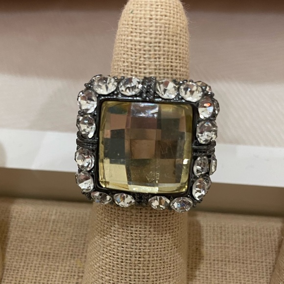 STATEMENT RING - Picture 1 of 4